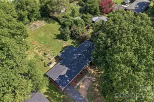 323 Meadowbrook Dr, Matthews, NC 28104 - Photo 30