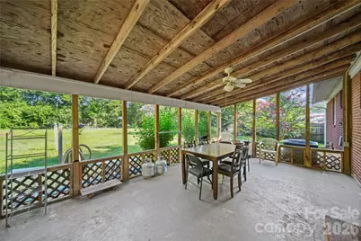 323 Meadowbrook Drive, Matthews, NC 28104 - Photo 30