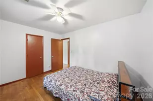 323 Meadowbrook Dr, Matthews, NC 28104 - Photo 16