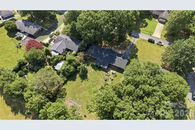323 Meadowbrook Drive, Matthews, NC 28104 - Photo 34