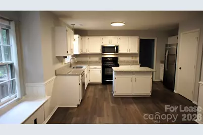 10000 Ridgemore Drive, Charlotte, NC 28277 - Photo 8