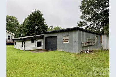 2475 Shelton Avenue, Statesville, NC 28677 - Photo 16