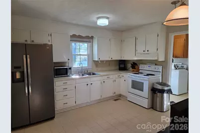 174 Cannon Avenue NW, Concord, NC 28025 - Photo 6