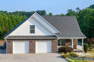 100 Rivercliff Dr, Hudson, NC 28638 - Photo 34