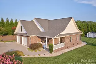 100 Rivercliff Dr, Hudson, NC 28638 - Photo 48
