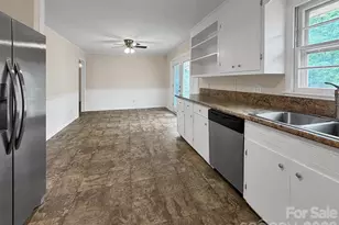 700 Branton Dr, Shelby, NC 28152 - Photo 6