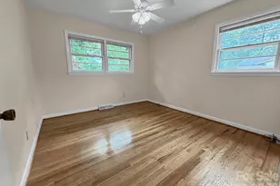 700 Branton Dr, Shelby, NC 28152 - Photo 10