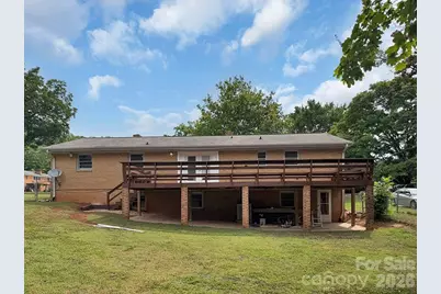 700 Branton Drive, Shelby, NC 28152 - Photo 2