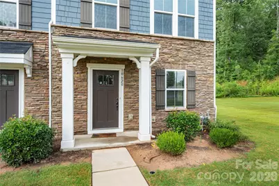 10620 Overlook Mountain Drive, Charlotte, NC 28216 - Photo 6