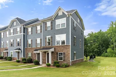 10620 Overlook Mountain Drive, Charlotte, NC 28216 - Photo 2
