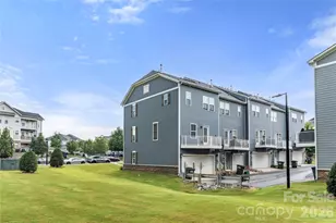10620 Overlook Mountain Dr, Charlotte, NC 28216 - Photo 34
