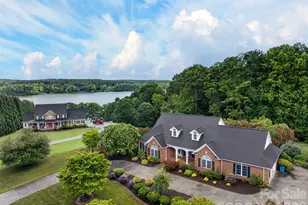 5773 Long Bay Dr, Granite Falls, NC 28630 - Photo 6