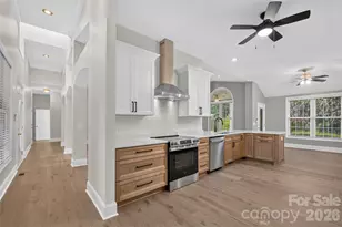 5773 Long Bay Dr, Granite Falls, NC 28630 - Photo 16