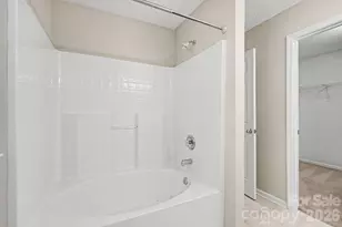 8451 Carolina Lily Ln, Charlotte, NC 28262 - Photo 26