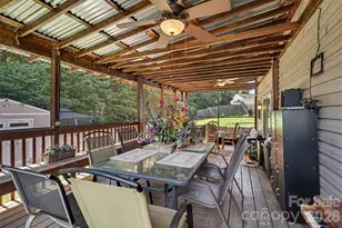 8920 Red Clay Ln, Charlotte, NC 28269 - Photo 22