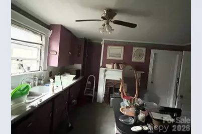 129 Pine Street, Rutherfordton, NC 28139 - Photo 8
