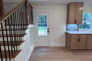 549 Manhasset Rd, Charlotte, NC 28209 - Photo 10