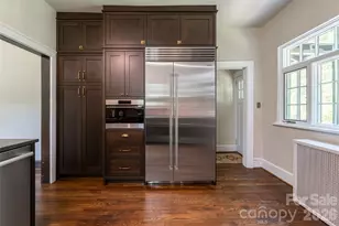 21 Lynwood Rd, Asheville, NC 28804 - Photo 16