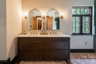 21 Lynwood Rd, Asheville, NC 28804 - Photo 20