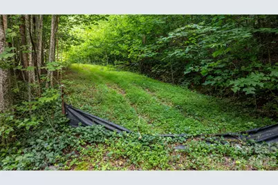 2945 Rockwood Drive, Lenoir, NC 28645 - Photo 6