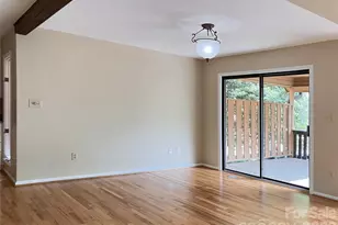 25 Village Dr, Asheville, NC 28803 - Photo 10