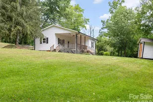 47 Carolina Mountain Dr, Candler, NC 28715 - Photo 2