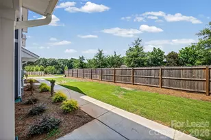 720 Pinecone Alley, Gastonia, NC 28056 - Photo 2