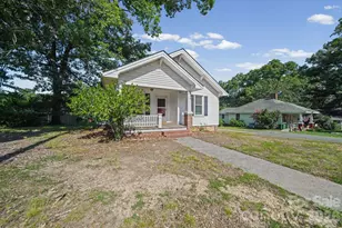 709 N 5th St, Albemarle, NC 28001 - Photo 2