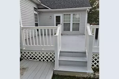 4022 Meadowview Hills Drive, Charlotte, NC 28269 - Photo 2