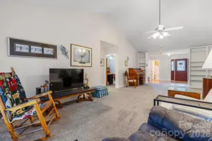 3656 Woodgreen Dr, Lincolnton, NC 28092 - Photo 14