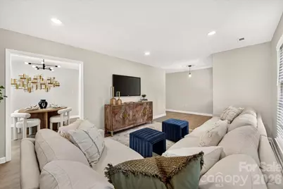 2000 Lawton Bluff Road, Charlotte, NC 28226 - Photo 12