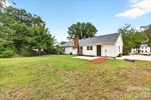 2000 Lawton Bluff Rd, Charlotte, NC 28226 - Photo 34
