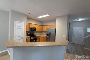 17450 Caldwell Track Dr, Cornelius, NC 28031 - Photo 8
