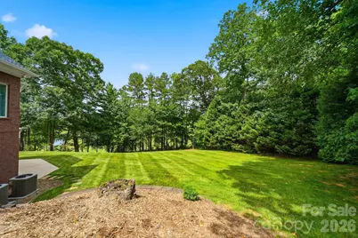 3745 Pinecrest Drive NE, Hickory, NC 28601 - Photo 44