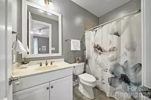 3745 Pinecrest Dr NE, Hickory, NC 28601 - Photo 40