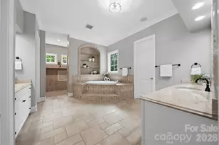 3745 Pinecrest Dr NE, Hickory, NC 28601 - Photo 22