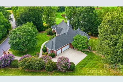 3745 Pinecrest Drive NE, Hickory, NC 28601 - Photo 46