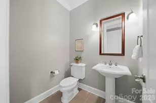 3745 Pinecrest Dr NE, Hickory, NC 28601 - Photo 36