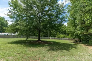 922 Lavender Rd, Grover, NC 28073 - Photo 36