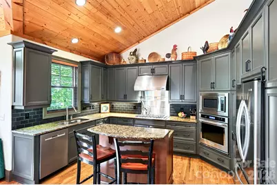 33 Hawks Branch Circle, Fairview, NC 28730 - Photo 8