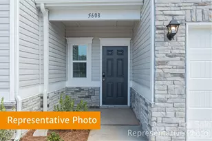 5330 Porterhouse Wy, Charlotte, NC 28215 - Photo 2
