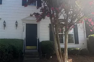 1306 Stourbridge Lion Dr, Charlotte, NC 28213 - Photo 2