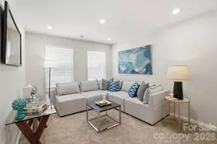 5216 Wyes Oak Ln, Charlotte, NC 28269 - Photo 12