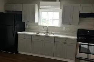 105 N Pugh St, Lexington, NC 27292 - Photo 2