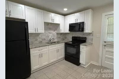 19612 Oak Street #3, Cornelius, NC 28031 - Photo 4