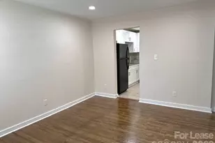 19612 Oak St, Cornelius, NC 28031 - Photo 8