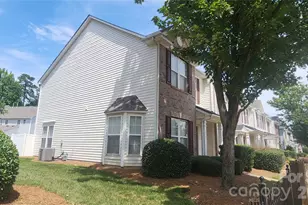 4873 Prosperity Ridge Rd, Charlotte, NC 28269 - Photo 2