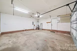 5226 Rockwood Rd, Charlotte, NC 28216 - Photo 36