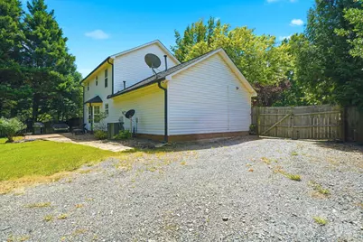 5226 Rockwood Road, Charlotte, NC 28216 - Photo 4