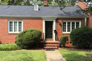 1818 Jameston Dr, Charlotte, NC 28209 - Photo 2